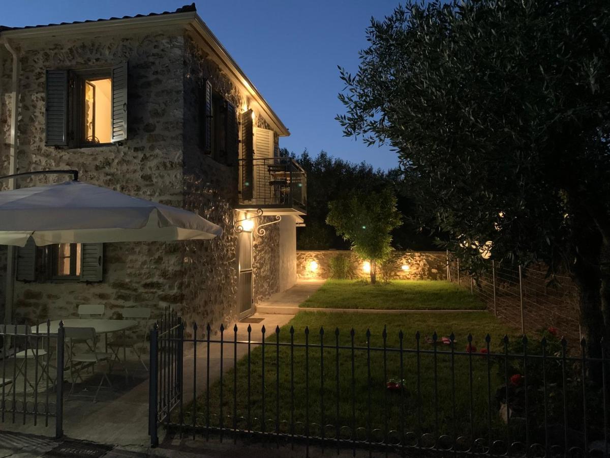 Messinian Stone House Vila Exterior foto