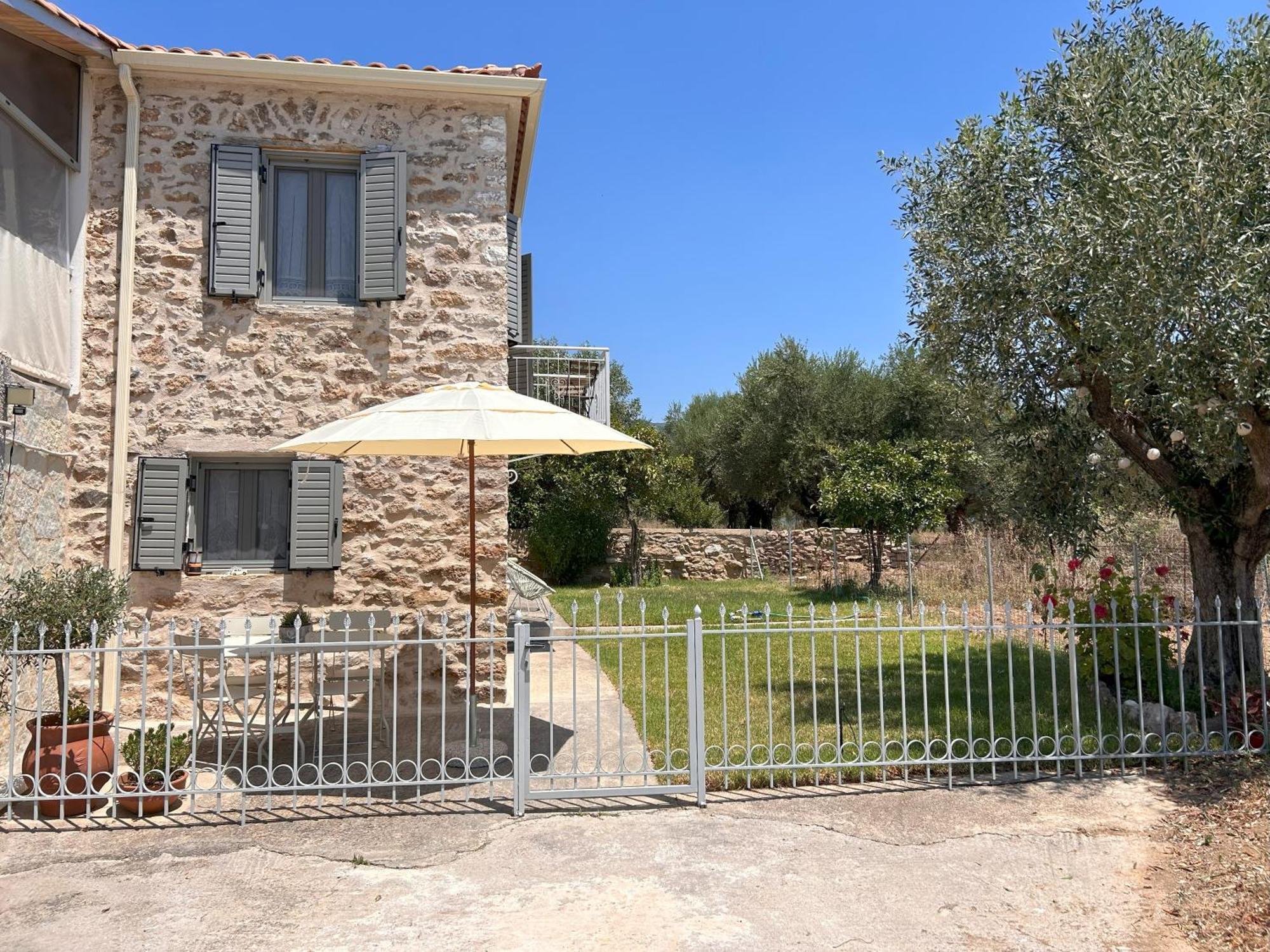 Messinian Stone House Vila Exterior foto